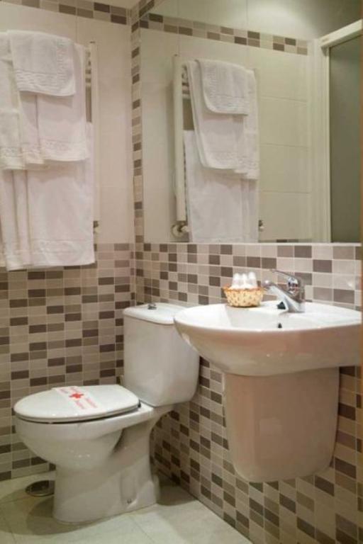 Hostal Colon Getafe Cameră foto